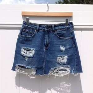 PacSun high waisted distressed mini denim skirt 25